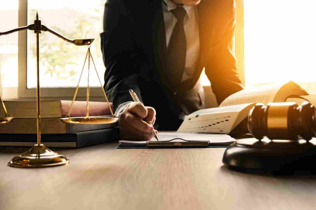 The Most Common Mistakes People Make When Hiring an Attorney